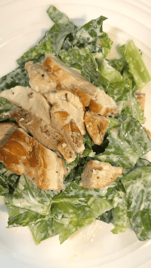 Recipe of the week - Chicken Caesar Salad đ¨âđł